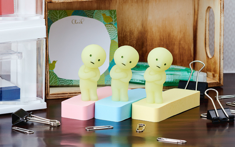 SMISKI @ Work Series Glow-in-the-Dark Mini Figure