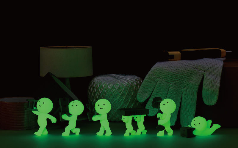 SMISKI Moving Series Glow-in-the-Dark Mini Figure
