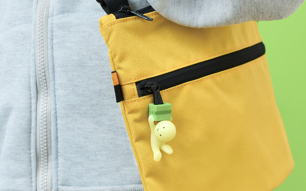 SMISKI ZIPPERBITE Vol. 2 Glow-in-the-Dark Zipper Pull