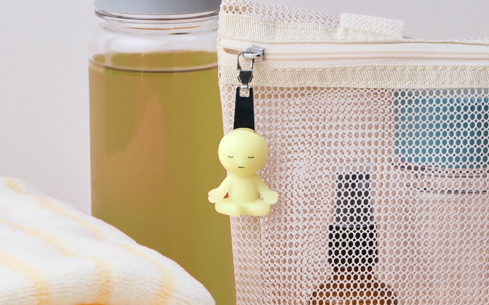 SMISKI ZIPPERBITE Vol. 2 Glow-in-the-Dark Zipper Pull